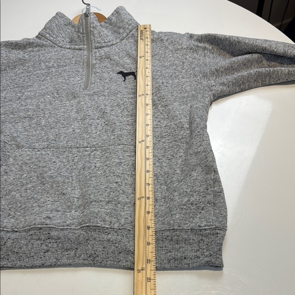 Victoria's Secret Gray Fleece Hoodie with Floral Sleeve Size Extra Small - Picture 5 of 6